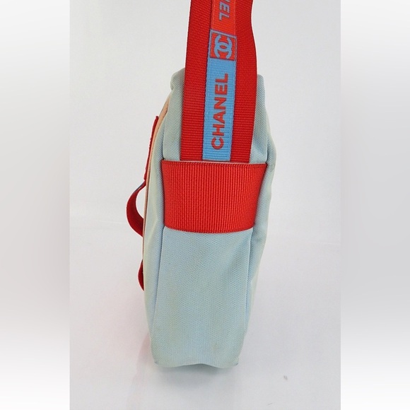 CHANEL Red and Light Blue Crossbody Bag - Picture 4 of 15